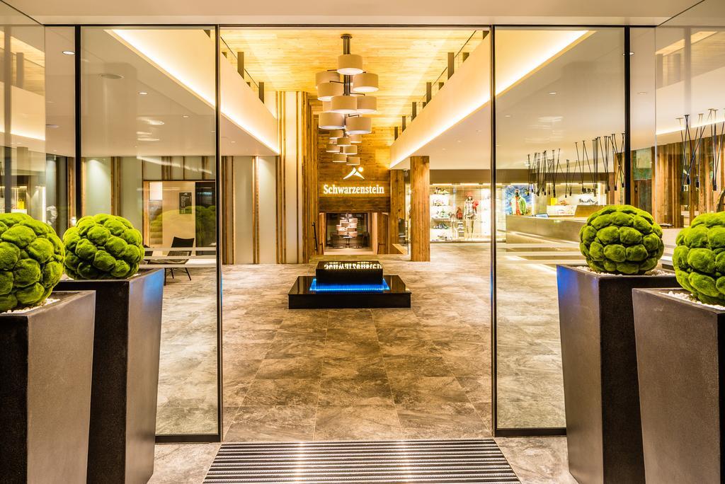 Alpine Luxury Spa Resort Schwarzenstein Лутаго Екстериор снимка