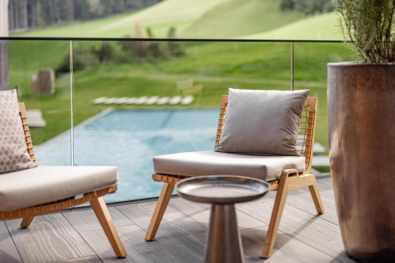 Alpine Luxury Spa Resort Schwarzenstein Лутаго Екстериор снимка