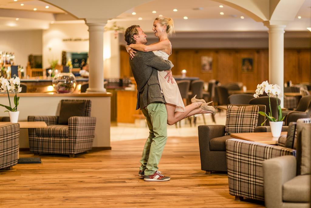 Alpine Luxury Spa Resort Schwarzenstein Лутаго Екстериор снимка